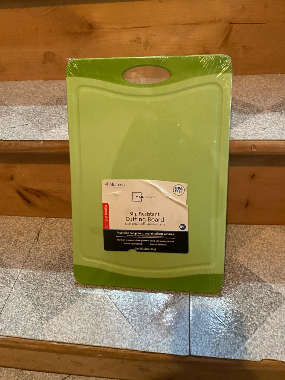 Mainstays Green Slip Resistant Cutting Board